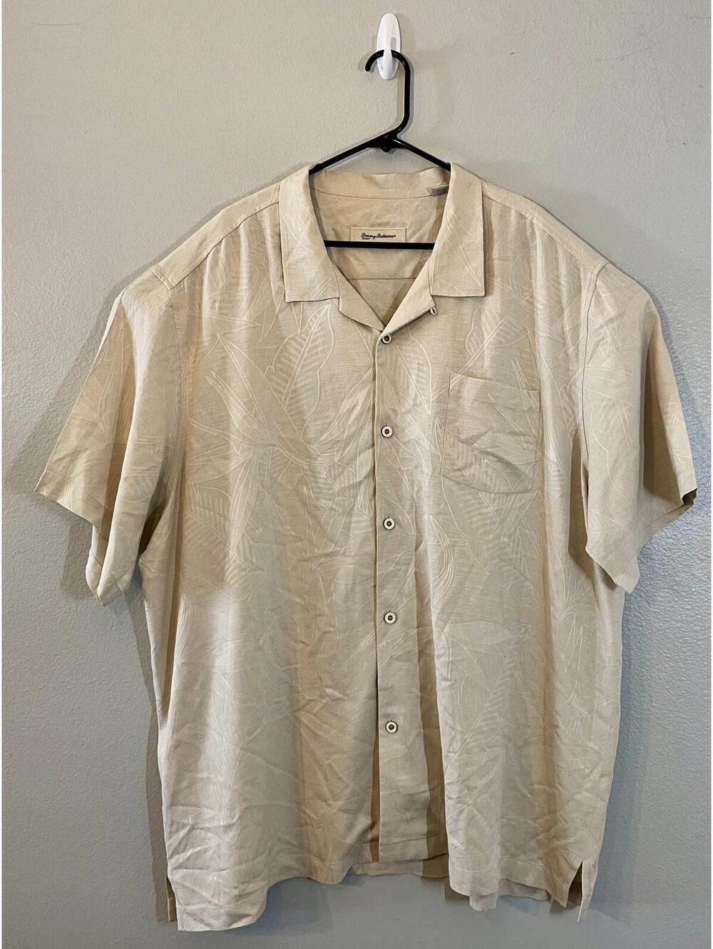 Tommy Bahama Shirt Men's XXXL Beige Hawaiian SoftFloral All Over Print 100% Silk